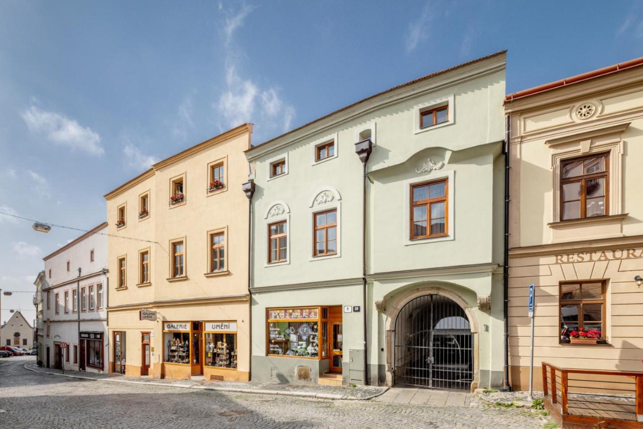 Wine & Bike City Tower Apartments Znojmo Exterior foto